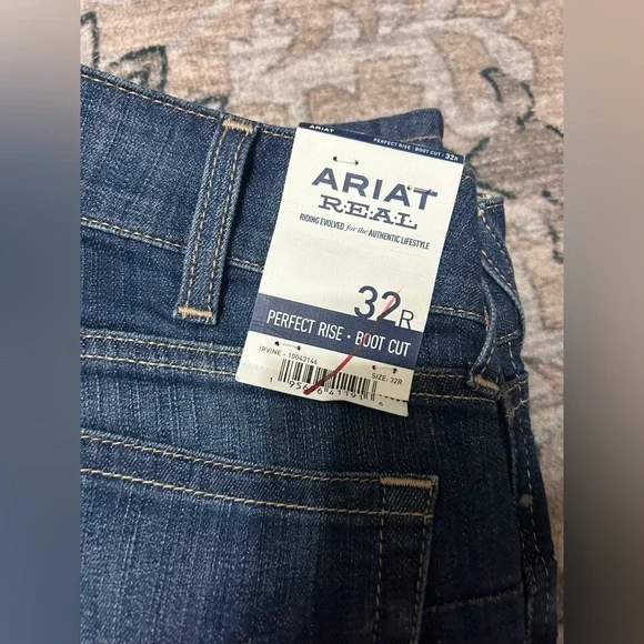 NEW Ariat Womens Jeans Size 32R Real Denim Perfect Rise Bootcut Western Rodeo - Picture 3 of 7